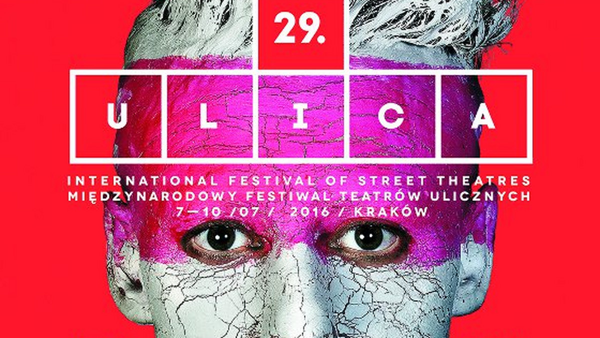 Tłumy krakowian i turystów zgromadził w czwartkową noc na krakowskim Rynku spektakl "Ślepcy". Inscenizacja, inspirowana dziełem noblisty Josego Saramago, zainaugurowała 29. Ulicę, czyli Międzynarodowy Festiwal Teatrów Ulicznych.