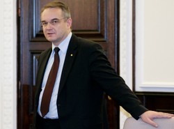 Rząd chce podnieść VAT. Pawlak: To niejasne