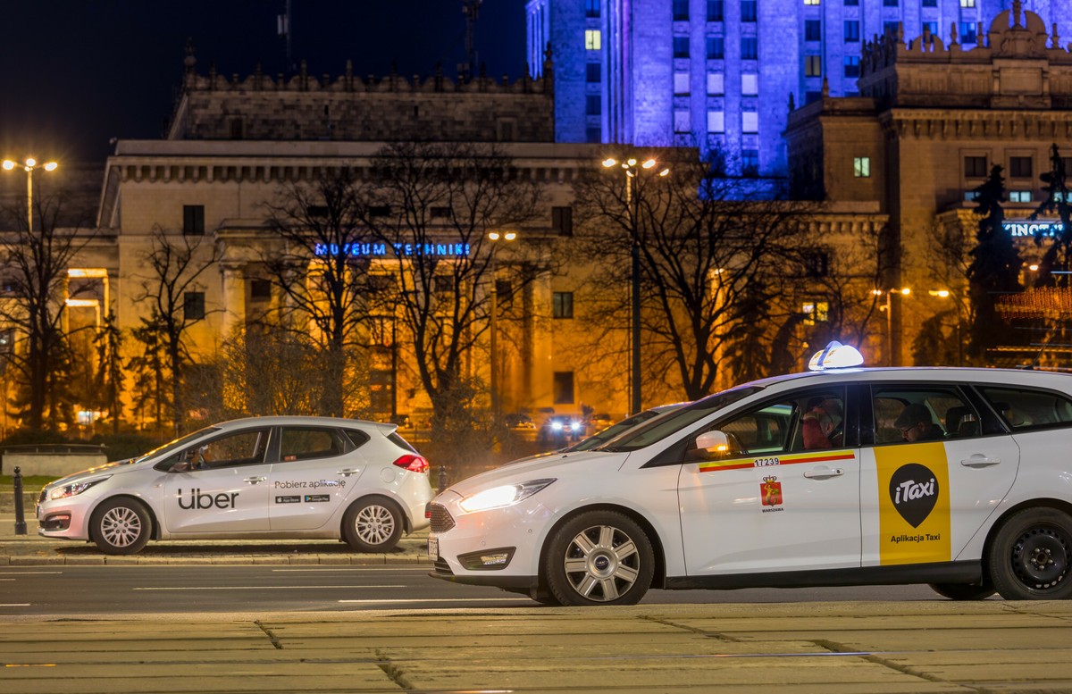 Korporacje taxi łączą siły. Wielkie przejęcie na polskim rynku