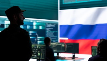 Służby rosyjskie działają w Polsce. W jaki sposób i po co to robią? Zagrożenia będą narastały? [WYWIAD]