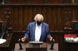 Terlecki: Cichanouska jawnie, otwarcie opowiada się po stronie sporu politycznego w Polsce