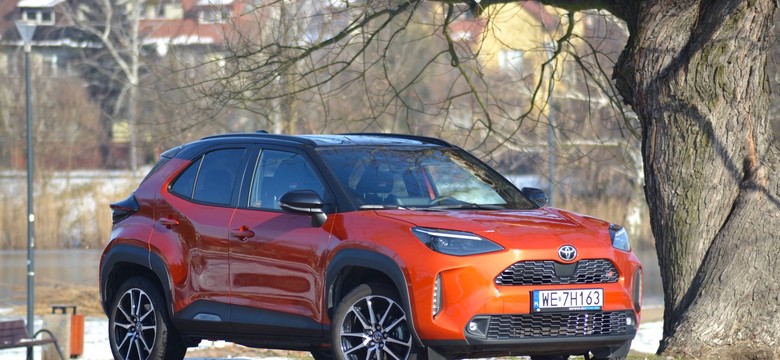 Toyota Yaris Cross GR Sport: Ta hybryda rozbudza apetyt, ale…