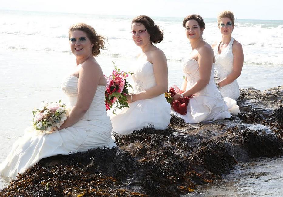 Ez a 4 nő súlyos döntést hozott a menyasszonyi ruhájáról! És olyat tettek, amit el sem hiszel !