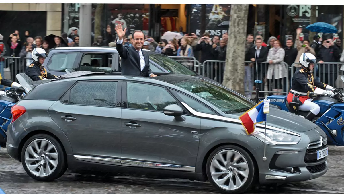 Francois Hollande w Citroënie DS5