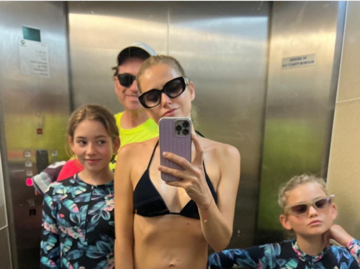 Agata i Piotr Rubikowie z córkami