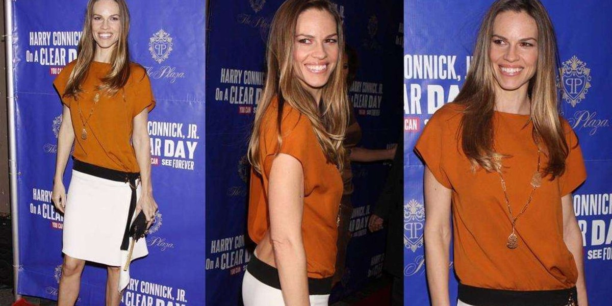 Hilary Swank - kreacja Gucci