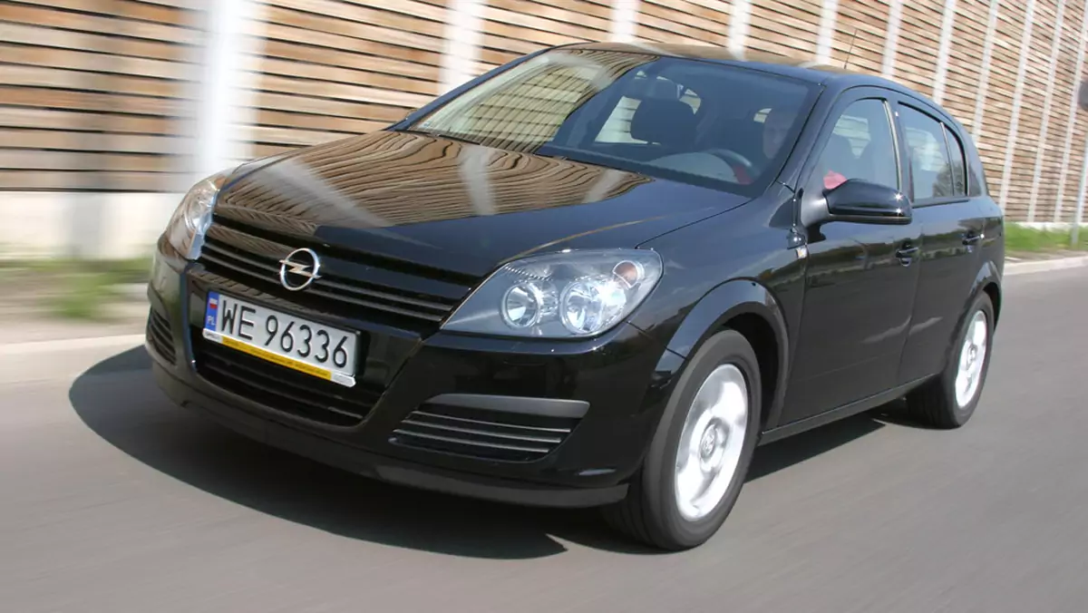 Opel Astra III: lepszy benzyniak 1.6 czy diesel 1.7?