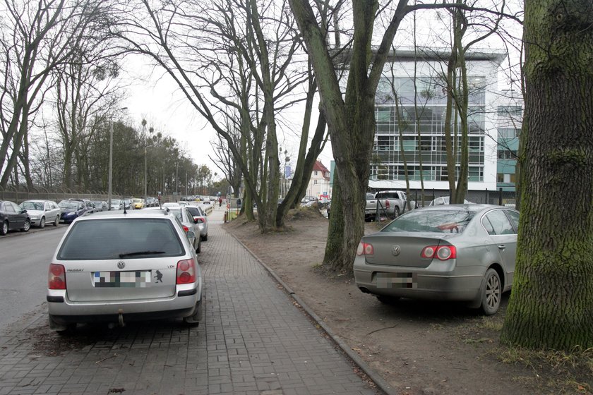 Przy Uniwersyteckim Centrum Klinicznym ruszyła budowa nowego szpitala