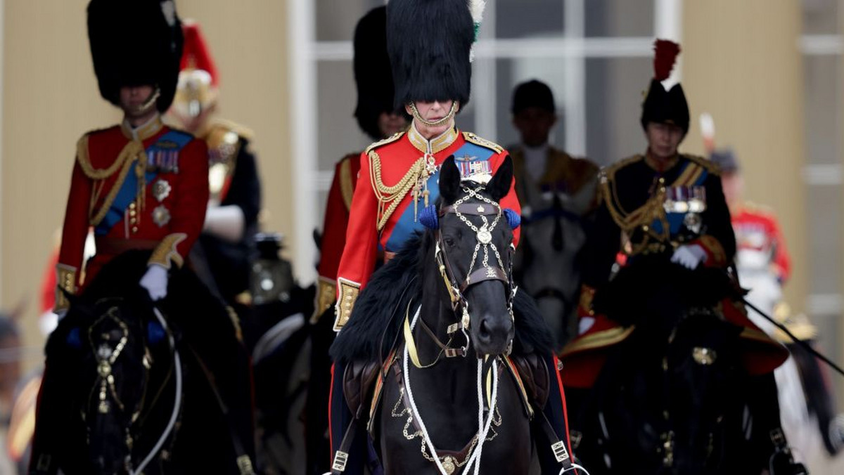 Trooping the Colour: król Karol i książę William