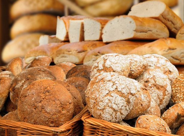 Piekarze rezygnują z chleba. Teraz czas na pączki i eklery