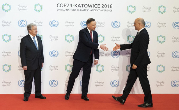 Prezydent Andrzej Duda i sekretarz generalny ONZ witają gości na COP24