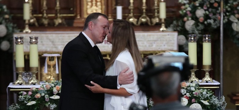 Ślub Jacka i Joanny Kurskiej w Łagiewnikach. Wśród gości m.in. prezes PiS [FOTO]