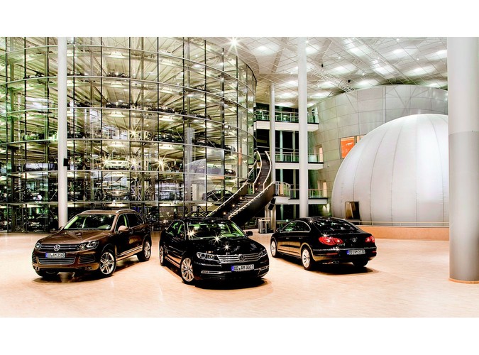 Szklana fabryka Volkswagena w Dreźnie kończy 10 lat