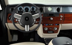 Mały biznesmen marzy o nowym aucie