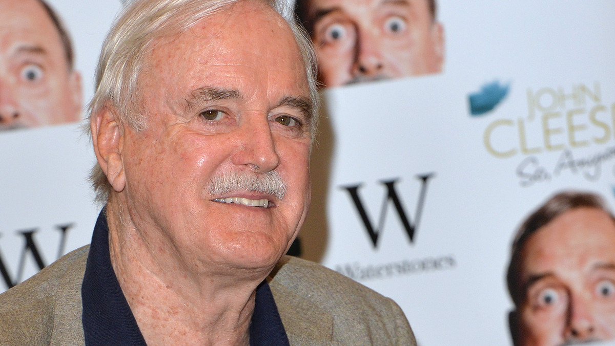 John Cleese promuje obecnie swoją autobiografię. Na jednej z konferencji prasowych zaskoczył wszystkich swoim wyznaniem. Aktor przyznał, że nie może się doczekać, kiedy go już nie będzie. Oczywiście Cleese wypowiedział te słowa w charakterystyczny, żartobliwy sposób.