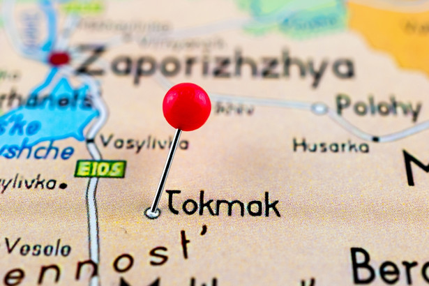Front ukraiński zbliża się do Tokmaku. Rosjanie wywożą władze okupacyjne