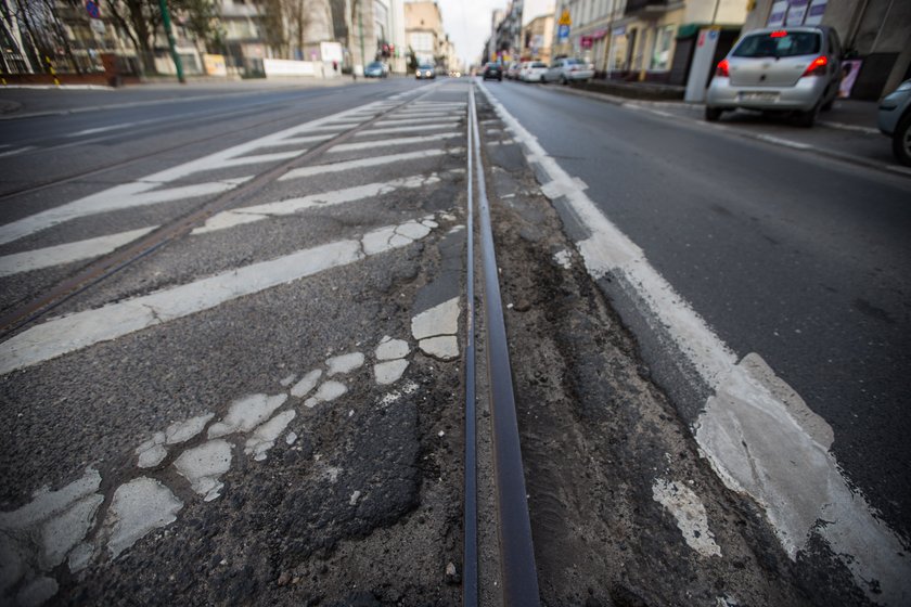 Przebudują kolejny odcinek Dąbrowskiego