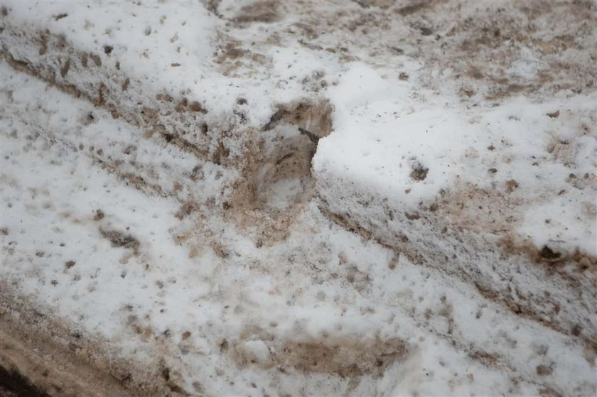 Przez śnieg wpadłam pod tramwaj