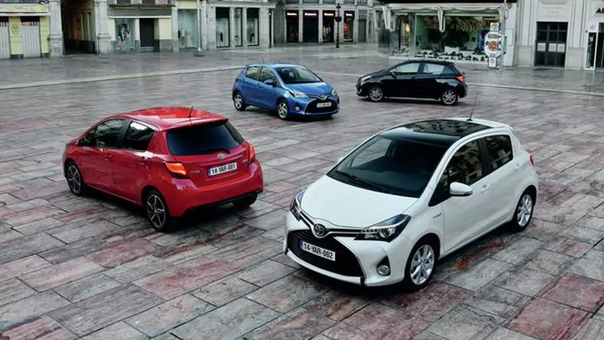 2014_YARIS_FAMILY_03