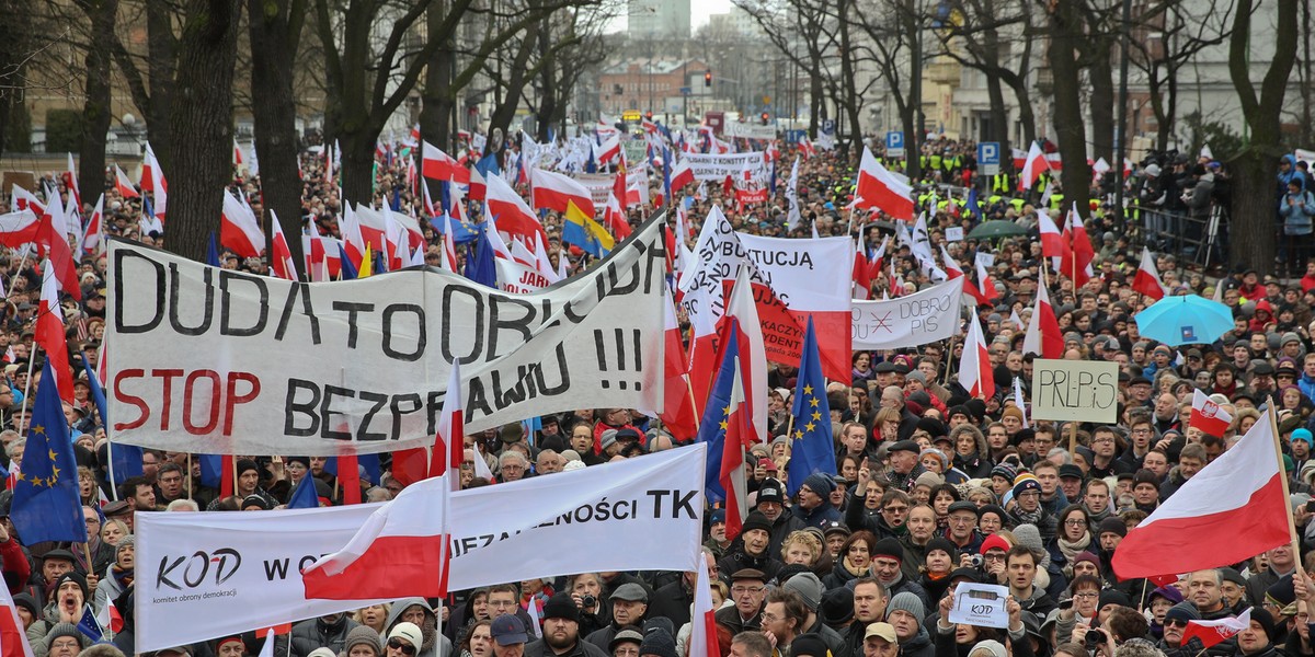 Wyjaśnij Dlaczego Po Strajkach I Demonstracjach W Radomiu Niemieckie media o demonstracjach w Polsce: "polowanie na demony