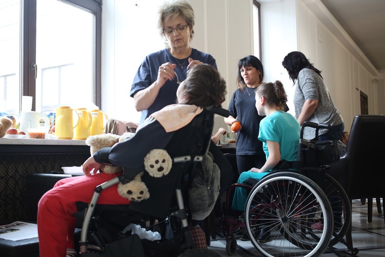 Rodzice niepełnosprawnych dzieci protestują w Sejmie