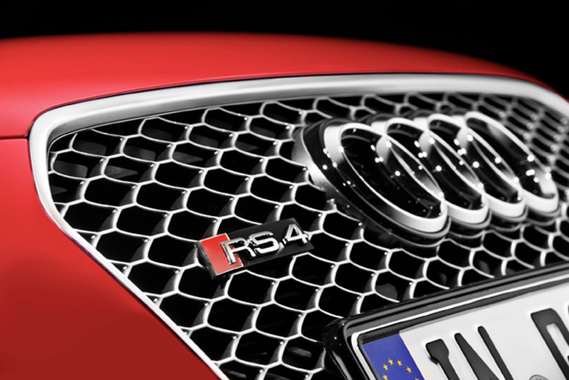 Nowe i szalone dzieło Audi! Pierwsze zdjecia RS 4 Avant