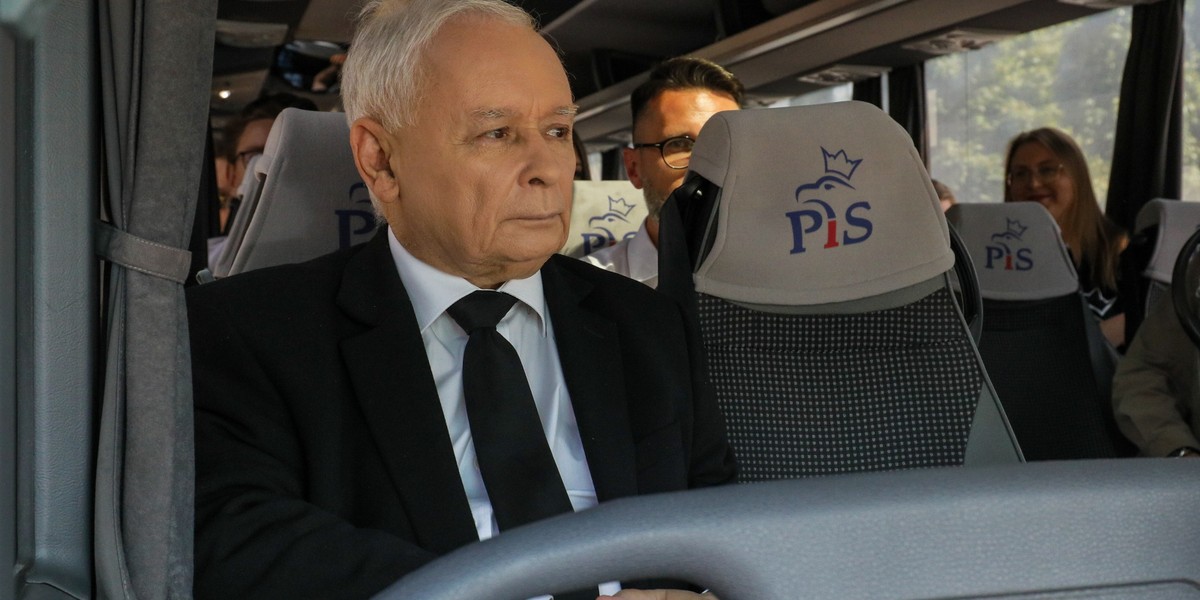 Jarosław Kaczyński zainaugurował w sobotę objazd po kraju.