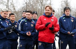 Rosja negocjuje z UEFA w sprawie przywrócenia do gry klubów i reprezentacji