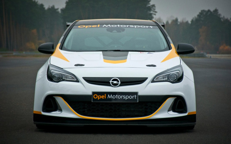 Opel stawia na sport