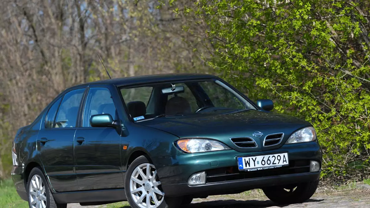 Nissan Primera 1.8: Nie wyruszaj w drogę bez zapasu oleju