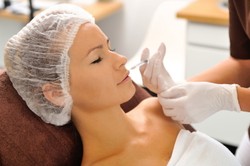 Sylwestr tuż, tuż. Najpopularniejsze zabiegi upiększające