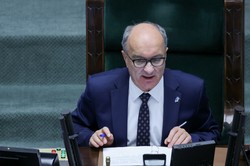 Czarzasty do Nawrockiego: Na kolanach niczego pan dla Polski nie załatwi