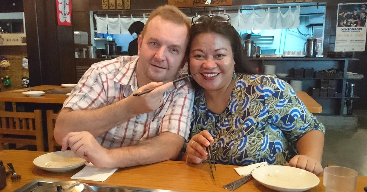 Polak od 28 lat mieszka na Filipinach. "Wyrzuciłem kapitana z baru i wtedy poznałem żonę"