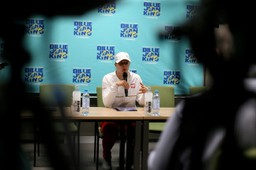 znany zawodnik mma osobistym ochroniarzem igi świątek. opowiedział o swojej pracy