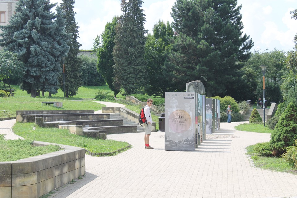 Kresy podczas okupacji. Poruszająca wystawa na Placu Artystów w Kielcach