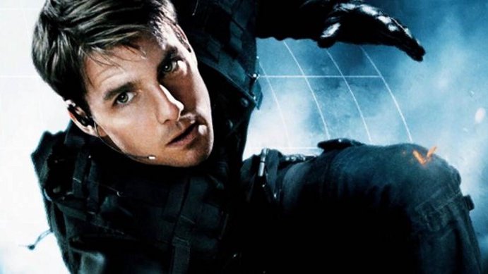 Tom Cruise w filmie "Mission: Impossible"