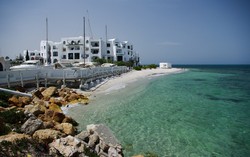 Oferty first minute: zobacz, na co trzeba uważać podpisując umowę