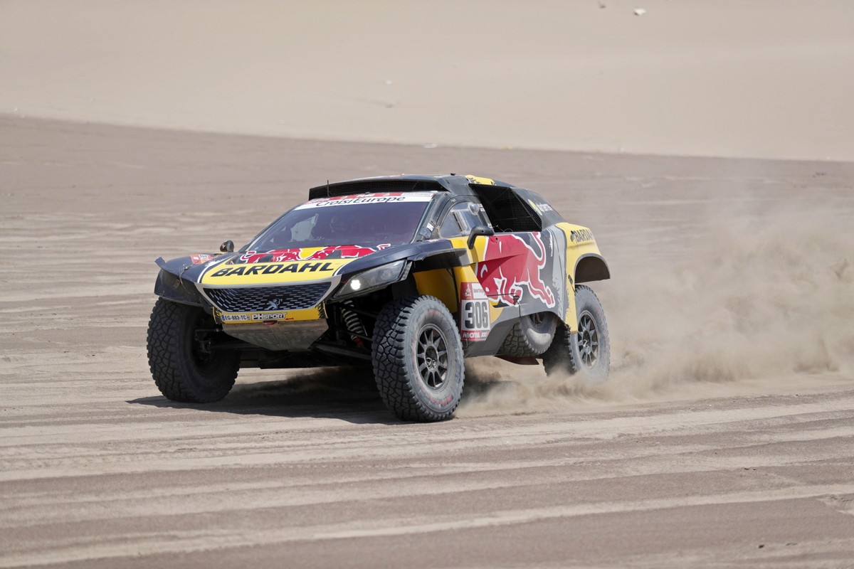 Rajd Dakar: Etap dla Loeba, awaria auta Przygońskiego