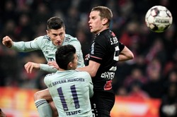 Liga niemiecka: Porażka Bayernu, remis Borussii. Lewandowski i Piszczek nie błysnęli