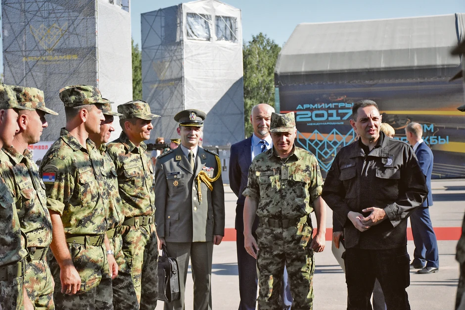 Vulin na vojnoj vežbi u Moskvi