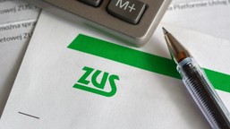 ile wyniesie emerytura z zus przy 60 latach i 40 latach pracy? oto wyliczenia. sprawdź!