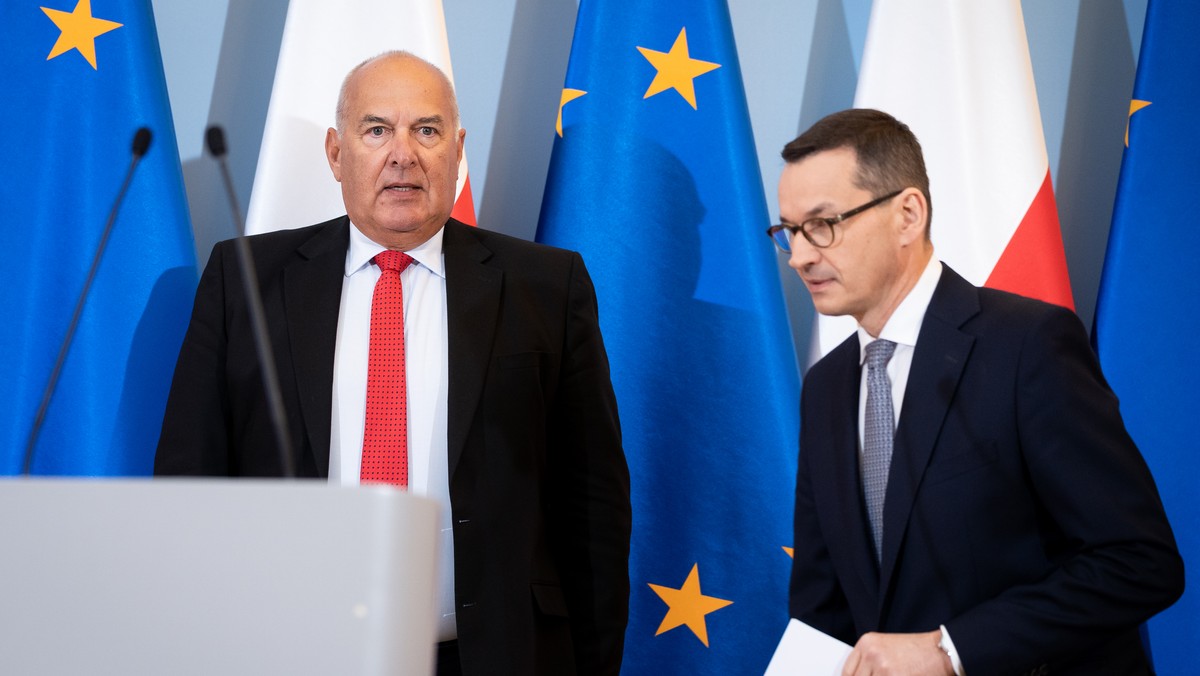 Minister finansów Tadeusz Kościński i premier Mateusz Morawiecki