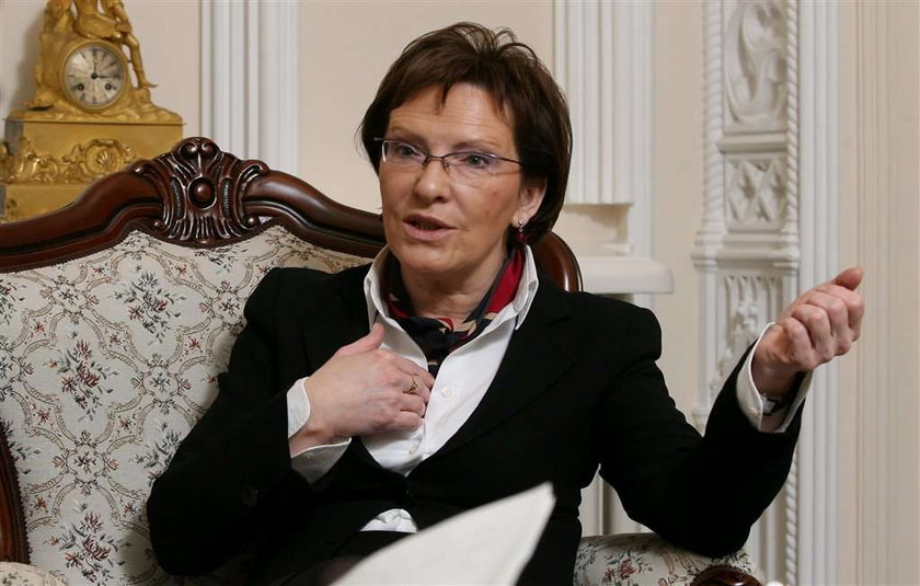 Minister zdrowia wraca do Moskwy po kolejne ciała