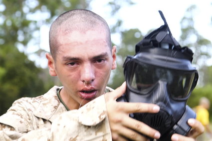 Elementem szkolenia marines jest komora gazowa. "Te kilka minut odczuwalne było niczym godzina"