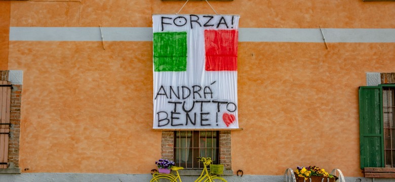 Moskiewska pomoc z rosyjską miłością? Włoskie media: To akcja wywiadu
