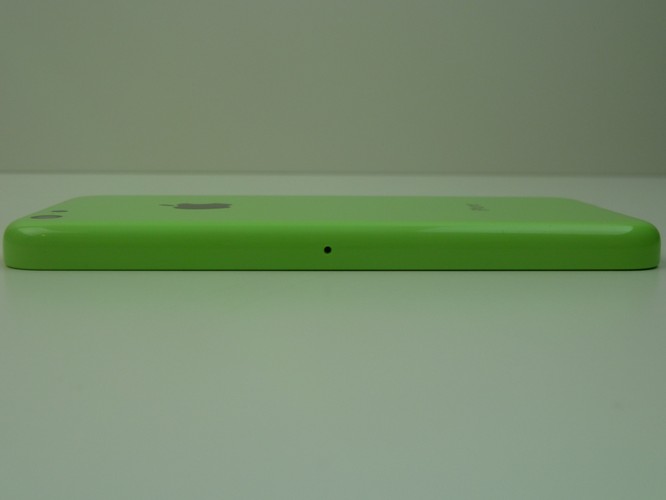 iPhone 5C (fot.  sonnydickson.com)