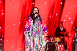 Ten przedmiot Kayah nosi w torebce. Nie uwierzycie, co to takiego [WIDEO]