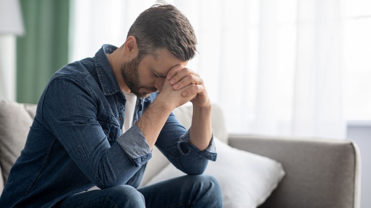 Szendvicsgeneráció depresszió kisgyermek idős szülő