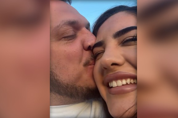 POMIRILI SE ANĐELA I GASTOZ: "Rodiće mi decu, ona je žena mog života" - Objavio snimak, ona ne skida osmeh