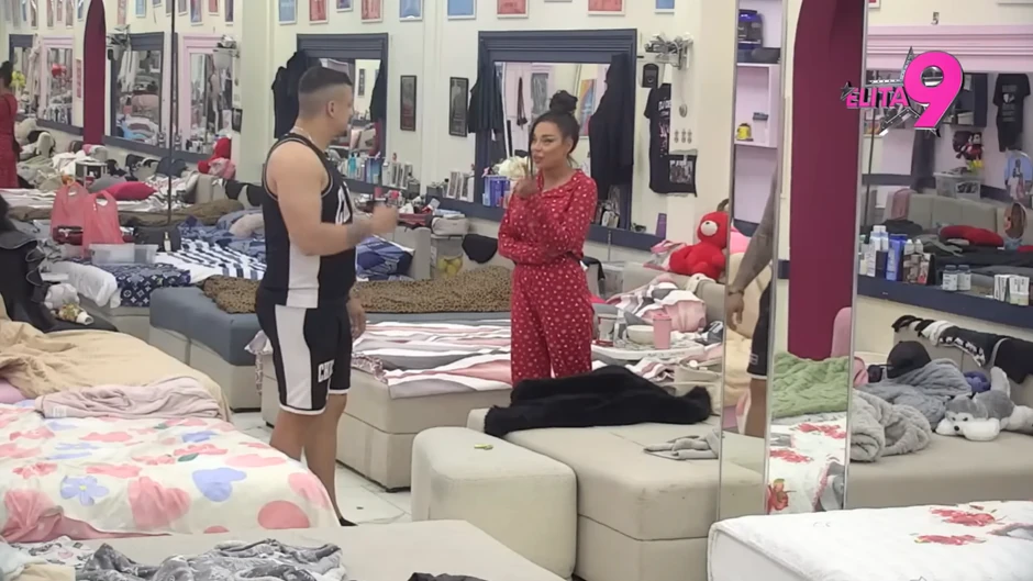 Brutalan okršaj Sofije i Terze u Eliti 9 nakon skandala sa Danetom